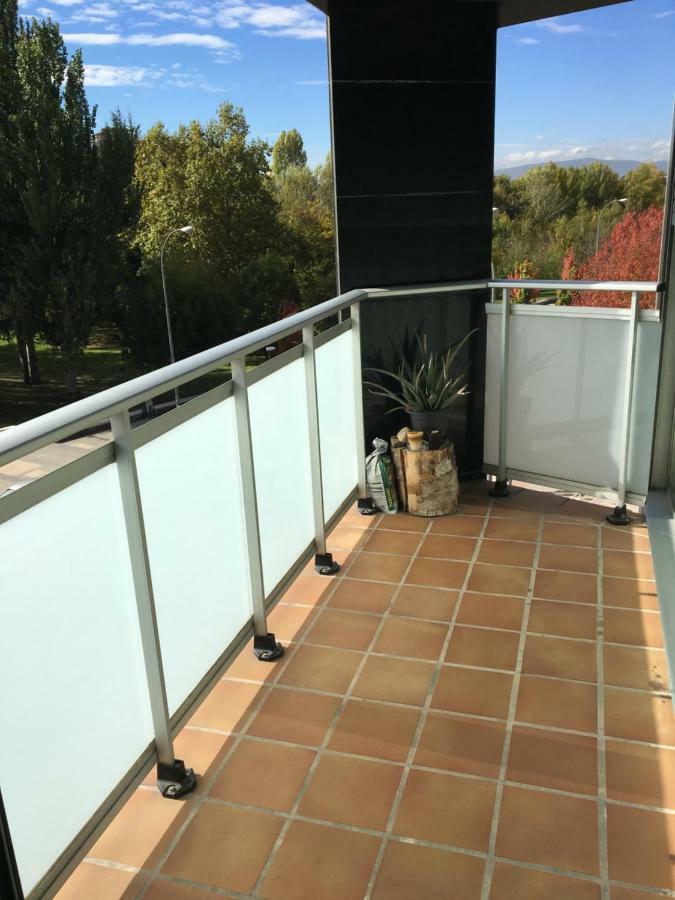 Skylinepamplona Appartement Buitenkant foto